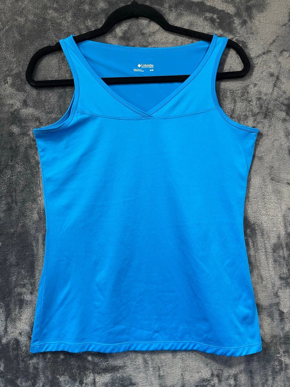 Columbia Womens Medium Blue V-Neck Athletic Tank Top Workout Hiking Activewear